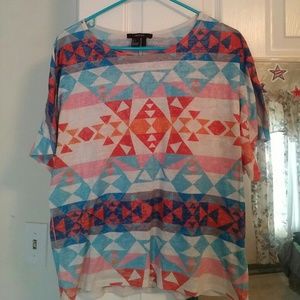 Geometric designed crop top